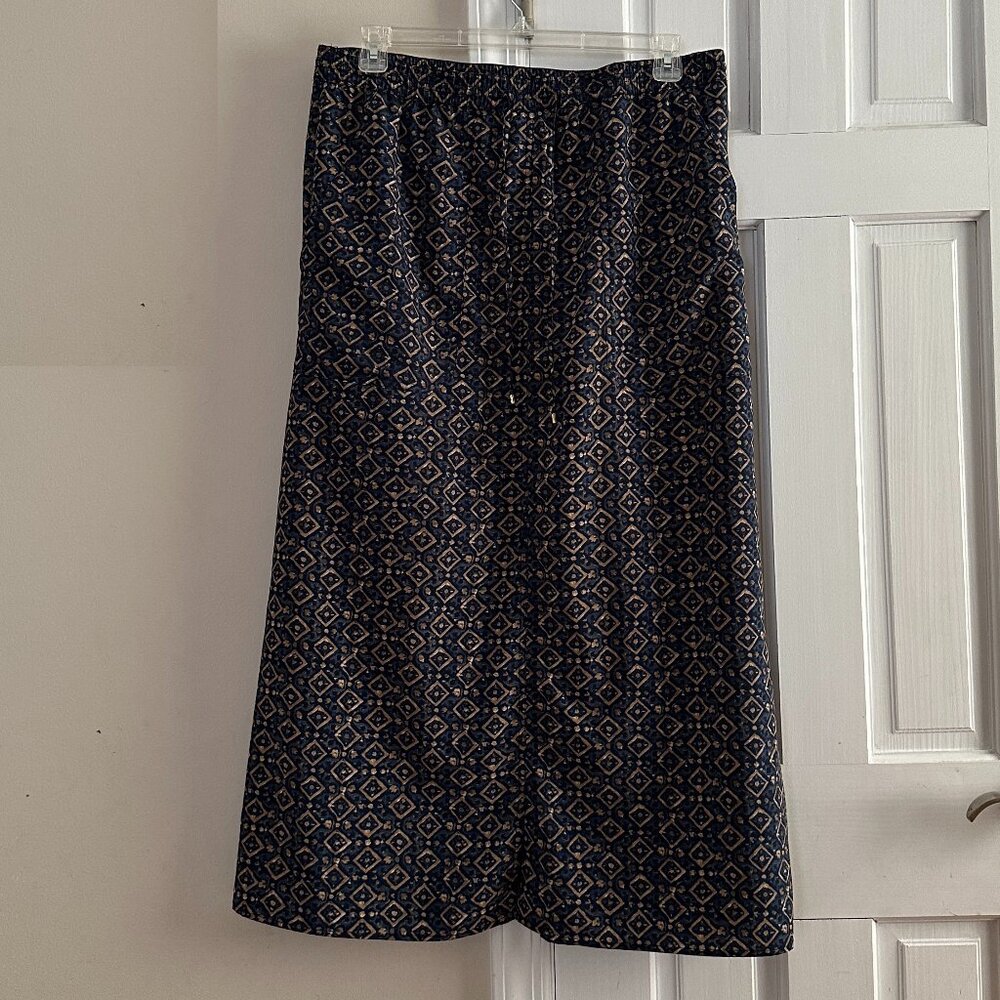 Ralph Lauren Skirt with Cargo Pockets and Drawstring Waist in Size L
